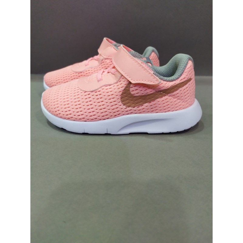 Nike tanjun βρεφικά παπούτσια 